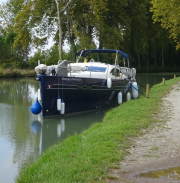 overnight-on-the-canal-du-midi-malcolm-king_23335823082_o